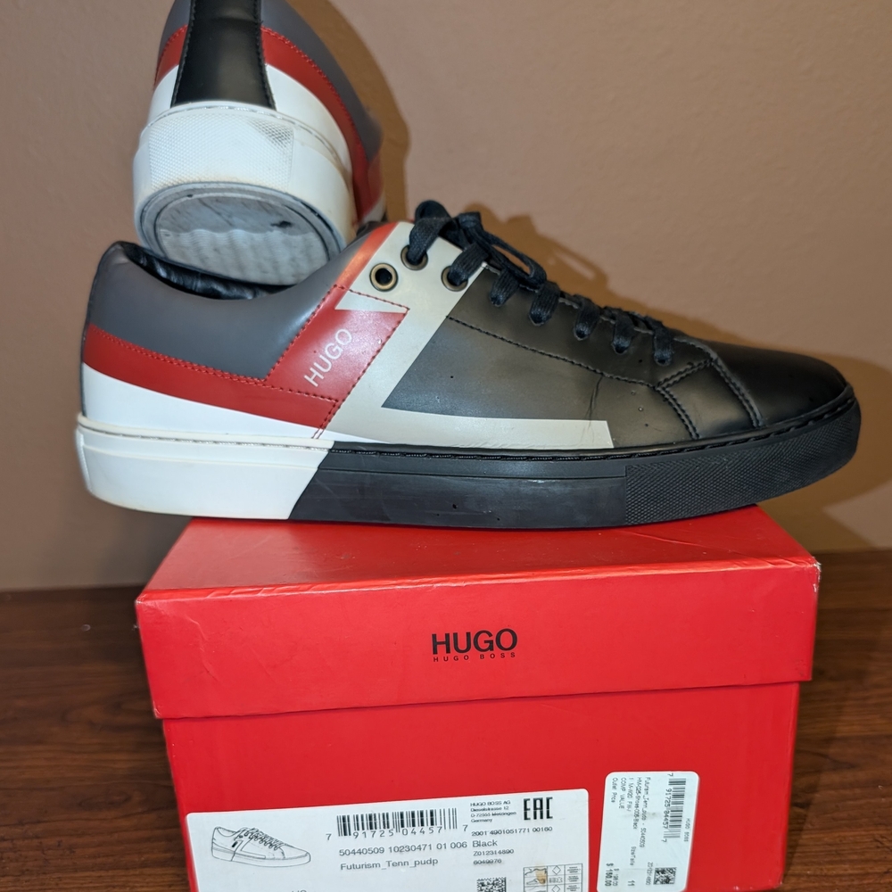 Hugo Boss Color-Blocked Sneakers Black Red White